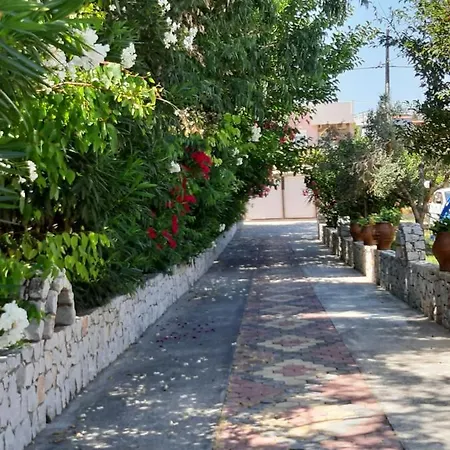 Eden 3* Agia Marina