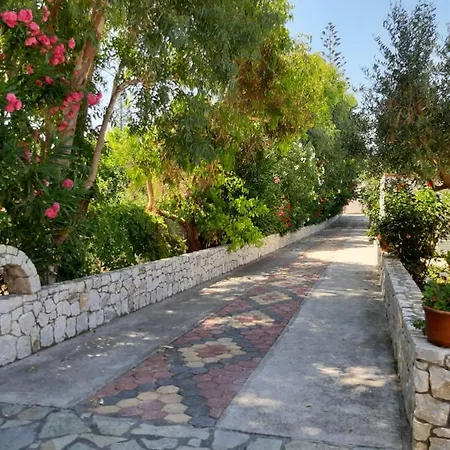 Apartmanhotel Eden