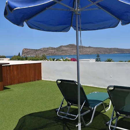 Apartmanhotel Eden Ajía Marína